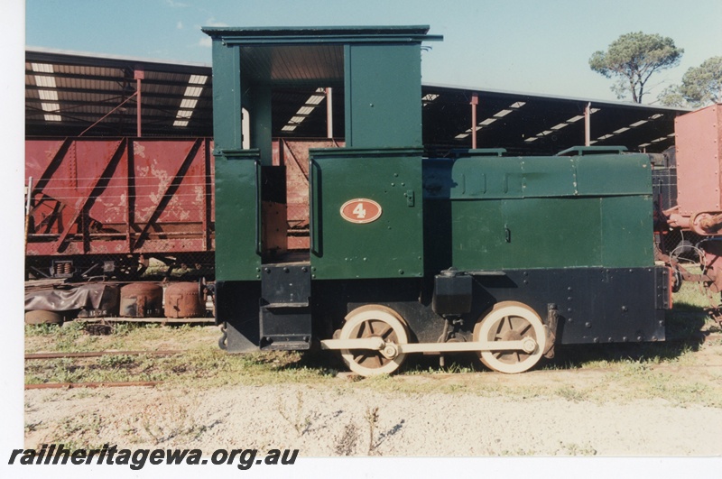 P16517
Diesel shunter No 4, in green livery, preserved at rail museum, Bassendean, side view
