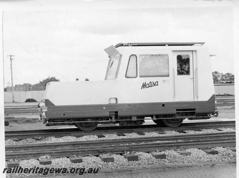 P17125
Matisa tamper, standard gauge project, side view, c1966
