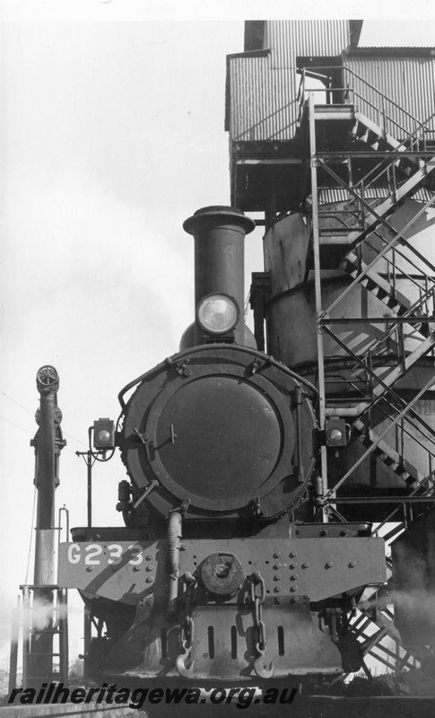P18159
G class 233, water tower, Bunbury loco depot, front on view
