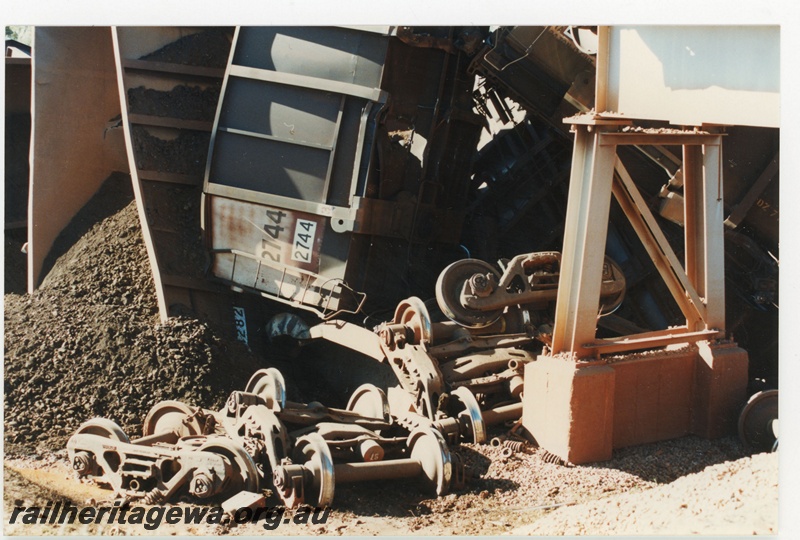 P18905
Mount Newman (MNM) loaded ore train derailment
