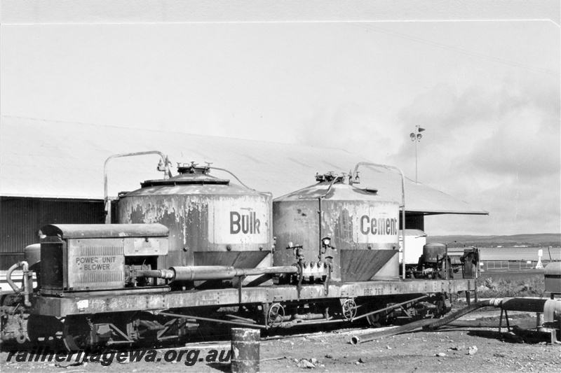 P19495
RBC class 768 bulk cement wagon, Albany, GSR line, end and side view
