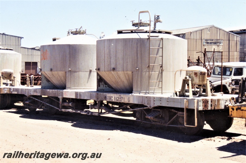 P19496
RBC class 11271 bulk cement wagon, grey livery with 