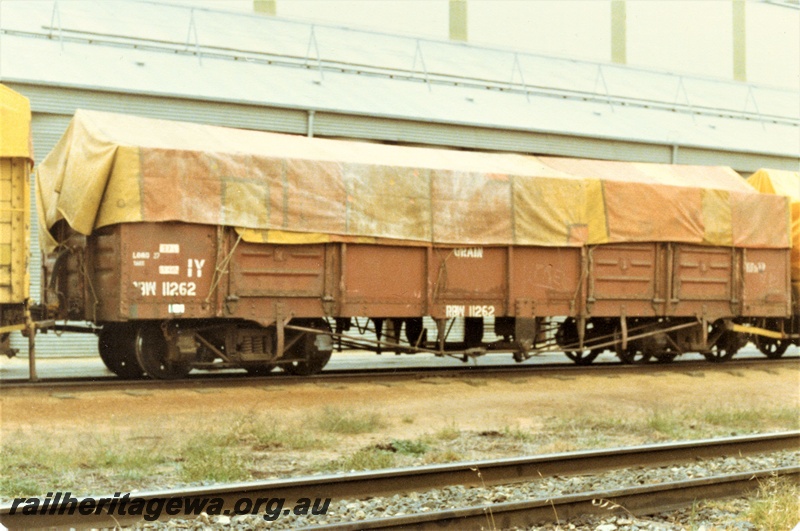P19498
RBW class 11262, brown livery with 