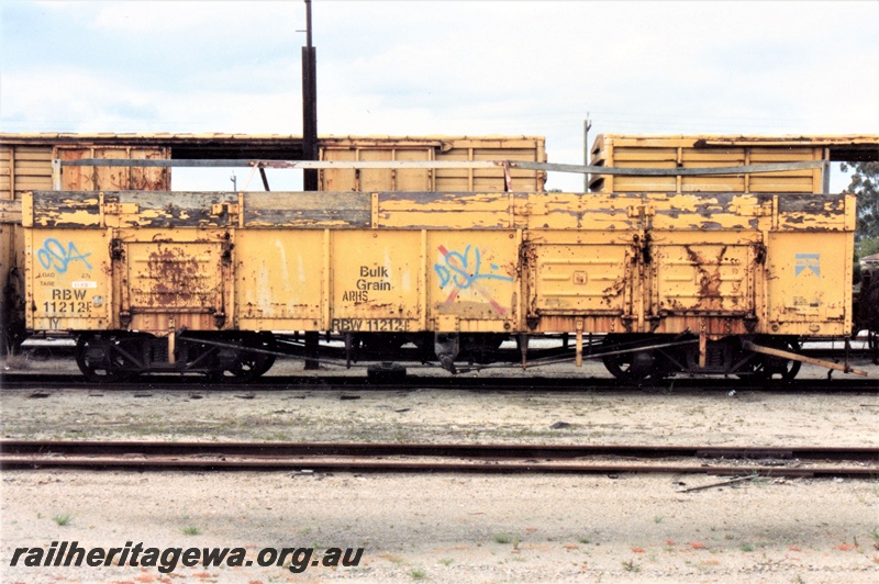 P19565
RBW class 11212, bogie open wagon, yellow livery with 