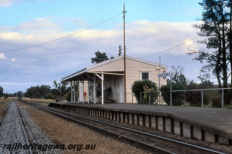 P19924
Station building, station nameboard, platform, tracks, Waroona, SWR line 
