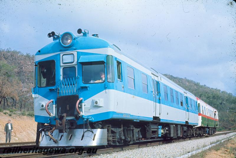 T00133
ADX class 670, Avon Valley Line, In experimental light blue and dark blue livery
