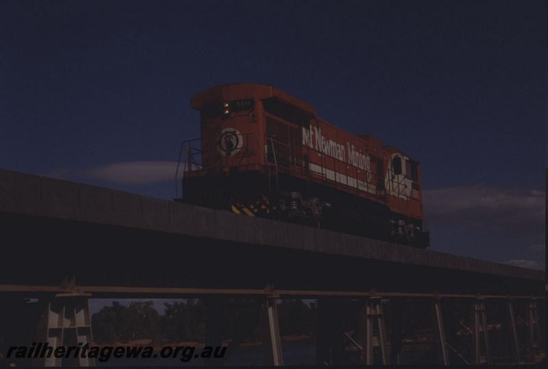 T01650
Mount Newman Mining loco C36-7M class 5511, bridge, 
