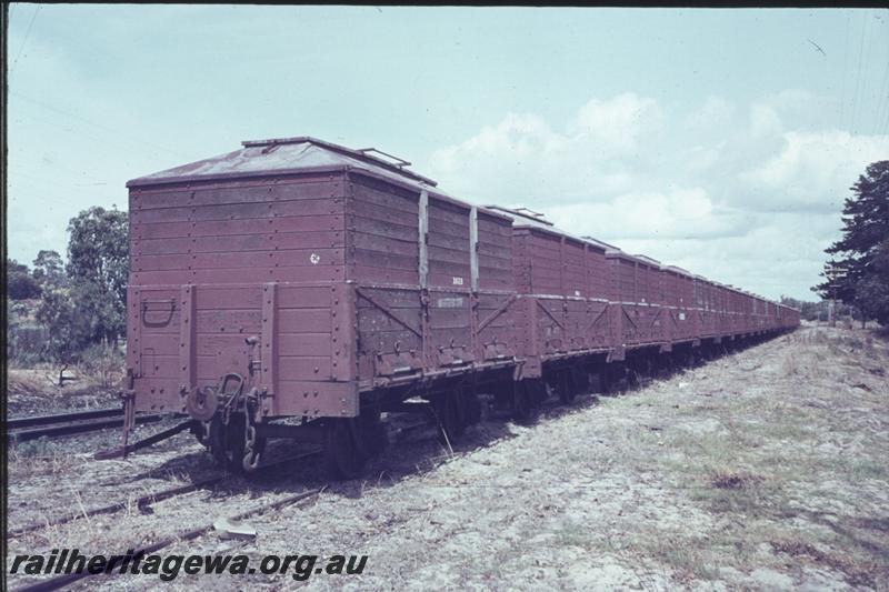 T02447
GW class wagons, used on the Bunbury wharf

