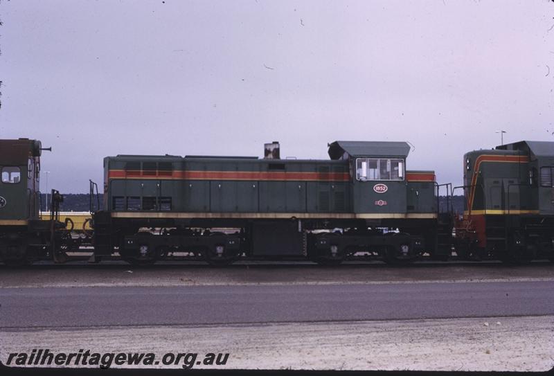 T02672
M class 1852, Forrestfield, side view.
