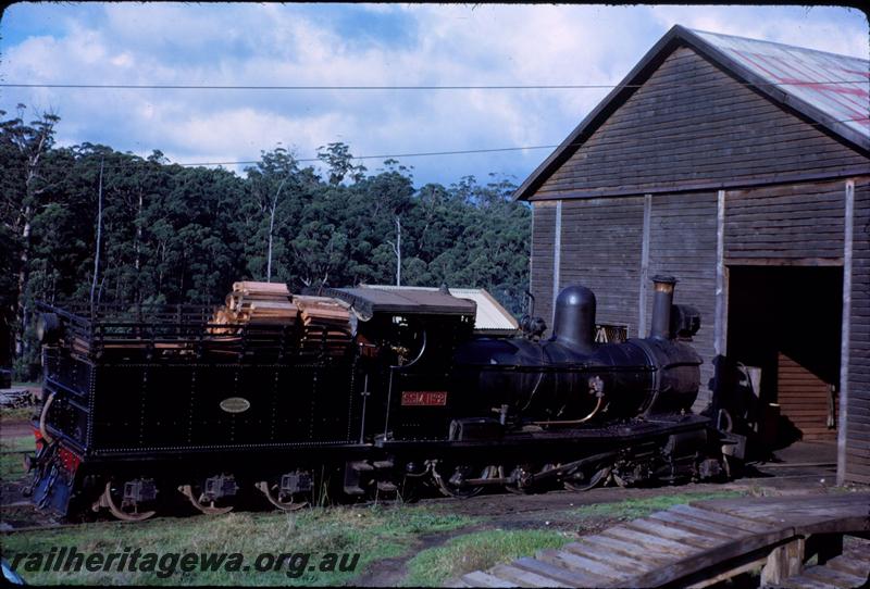 T03615
SSM loco No.2, loco shed, Deanmill, side view looking forward towards loco shed.

