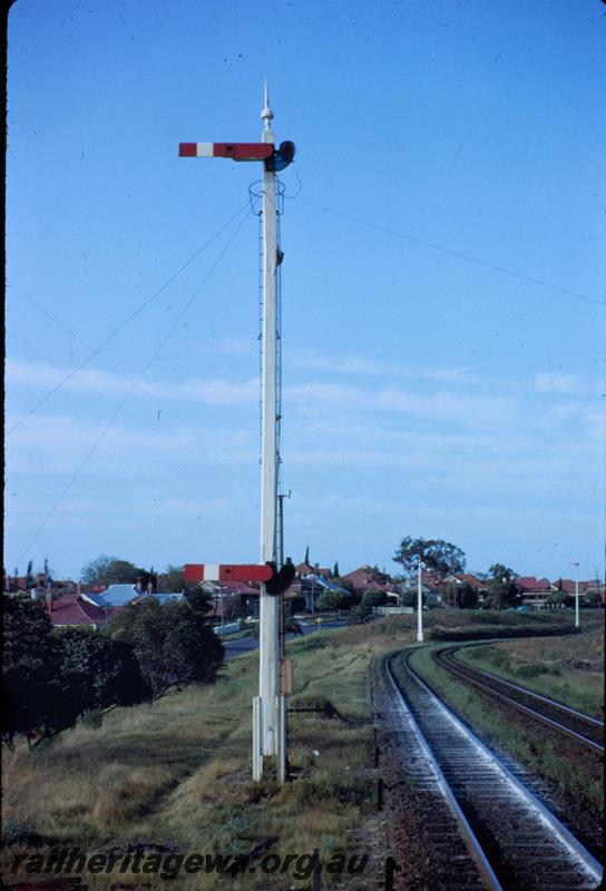 T03723
Signal, Mount Lawley 