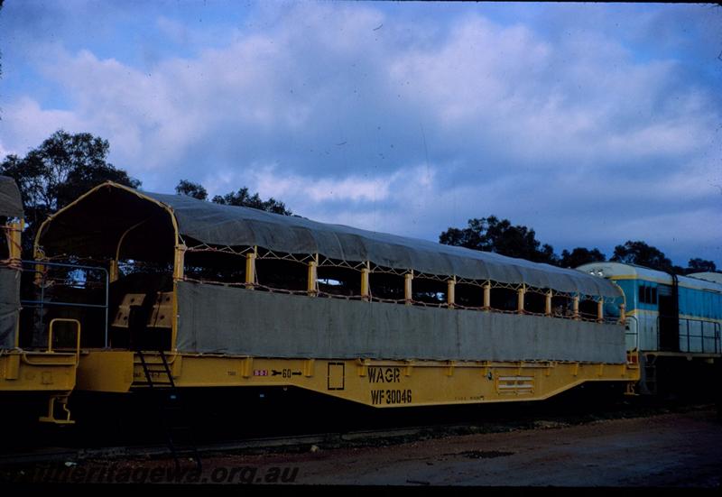 T03761
WF class 30046 Standard Gauge Flat wagon with covered top set up as an inspection train, Upper Swan, Standard Gauge Project
