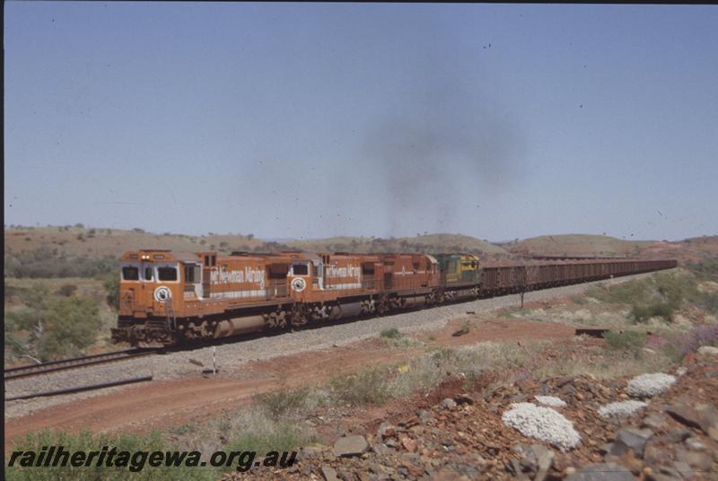 T04071
Mount Newman Mining GE loco CM36-7M class 5508, quad headed loaded train, Bicentennial loco 5488 in consist, Shaw, BHP line
