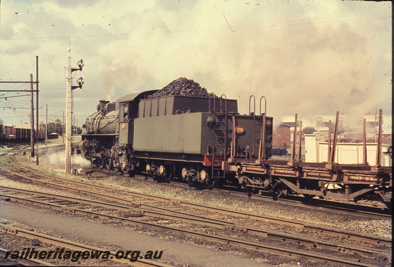 T04525
PMR class 720 steam locomotive departing East Perth with No 37 goods for Bunbury.

