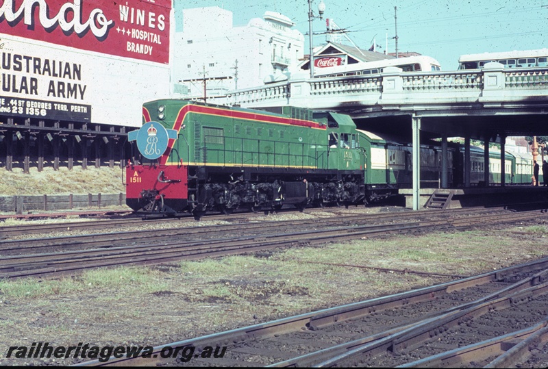 T04552
A class 1511 diesel locomotive prior to departing Perth Station with the Royal Train enroute to Bunbury.
