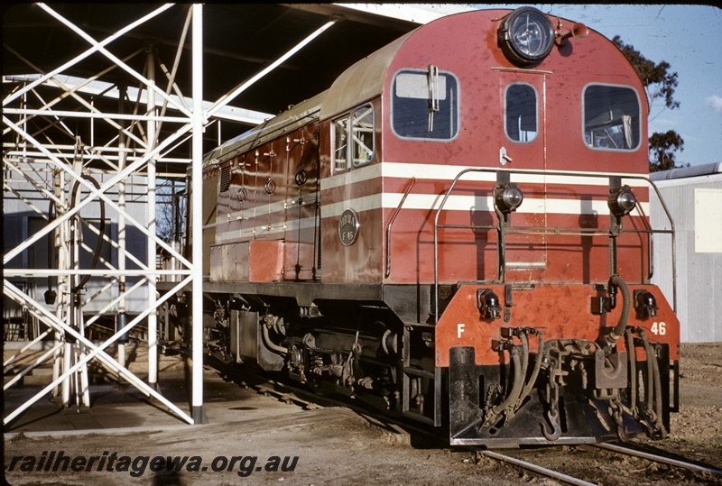 T04928
MRWA F class 46, at fuelling point, side and end view
