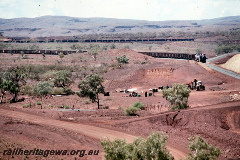 T05197
BHP Iron Ore (BHPIO) train loading at Jimblebar mine.
