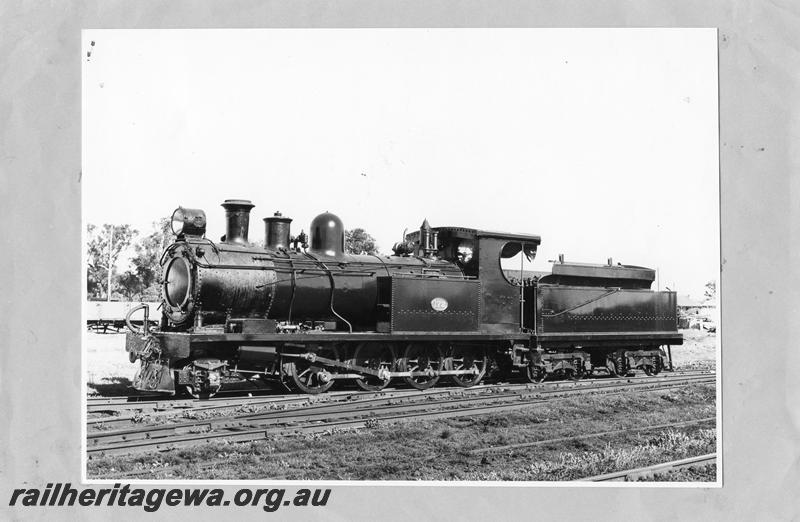 P00012
OA class 172, Midland, front and side view
