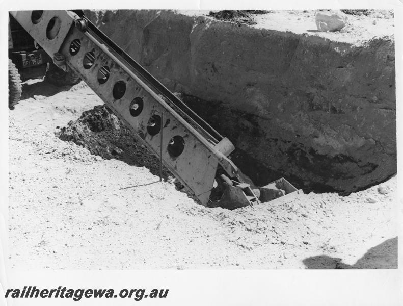 P00116
79 of 98 images showing views and aspects of the construction of the steel girder bridge with concrete pylons across the Swan River at North Fremantle.
