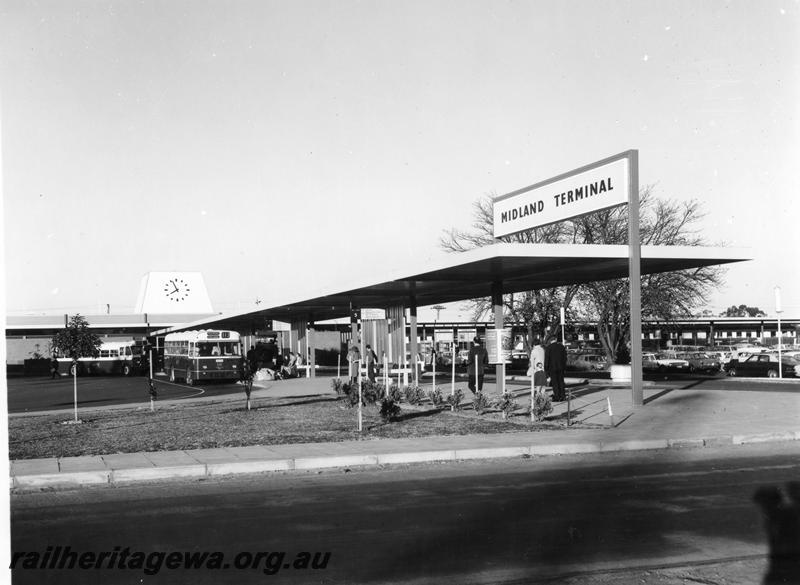 P00193
Midland Terminal, view of front of building
