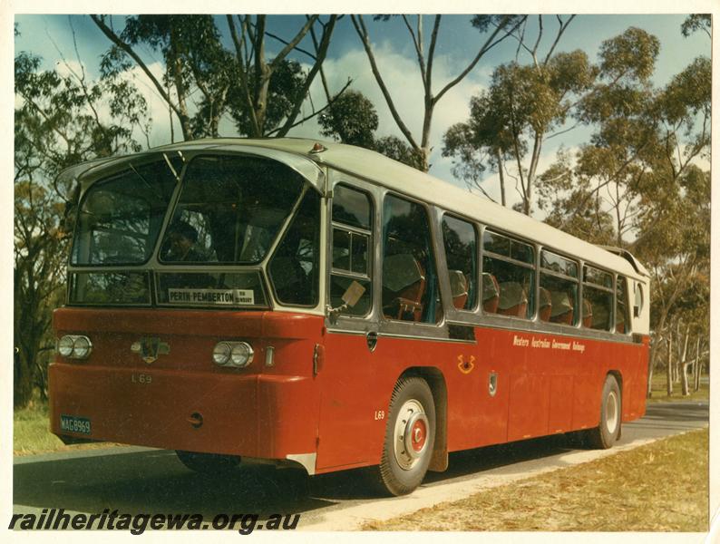 P00454
Railway Road Service Leyland bus No.L69, front and side view
