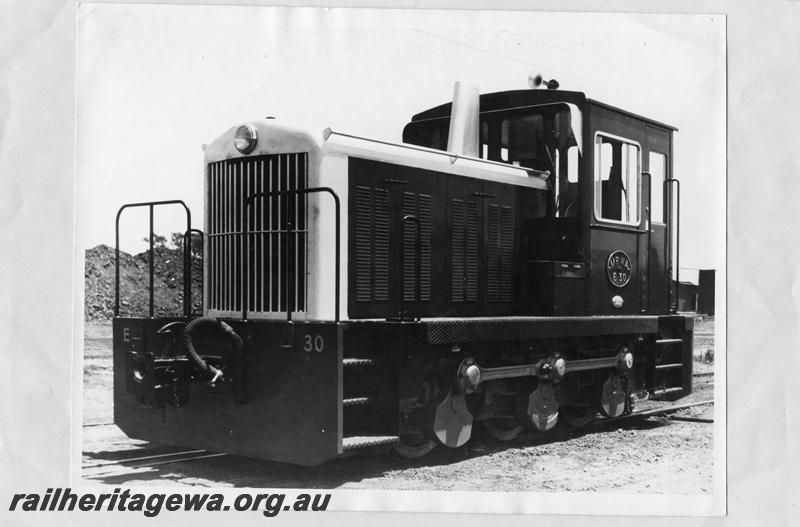 P00469
MRWA E class 30, 0-6-0 diesel hydraulic loco, front and side view
