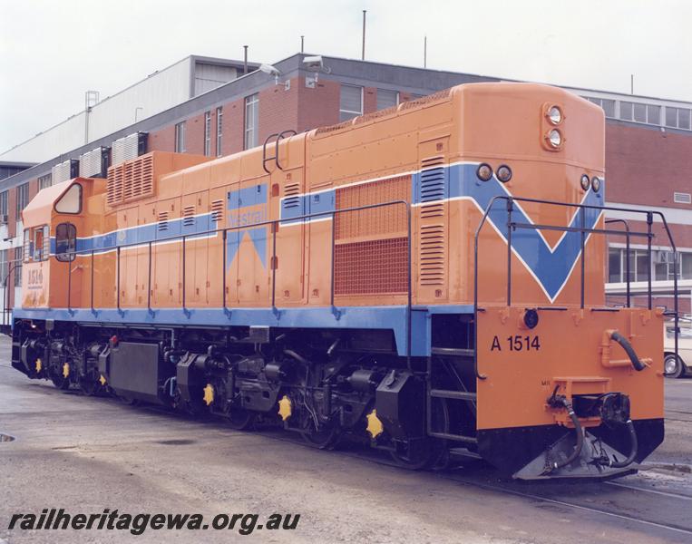P00506
A class 1514 in Westrail orange livery, side and end view
