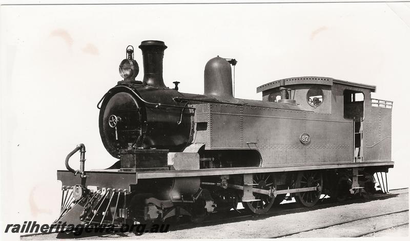 P00599
N class 87, front and side view
