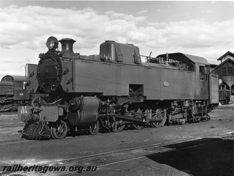 P00679
UT class 664, East Perth loco depot, front and side view, same as P0971
