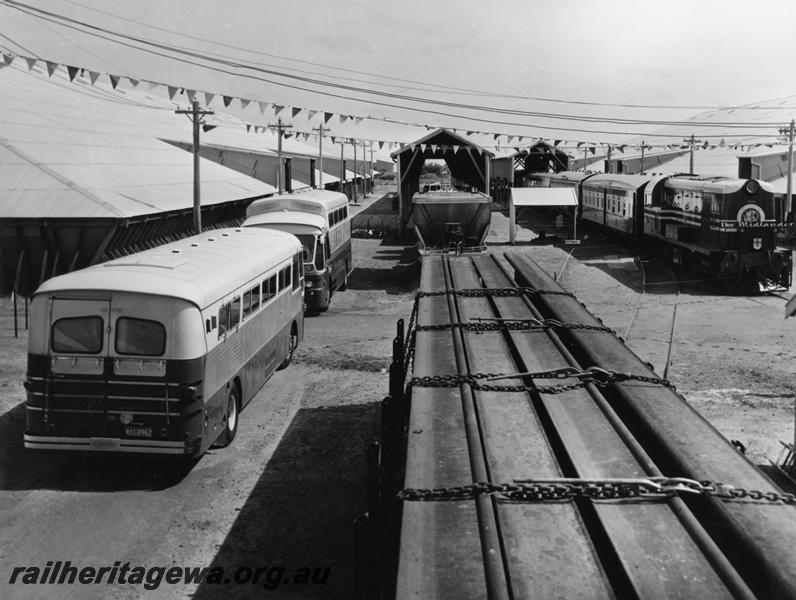 P00820
Railway buses, 