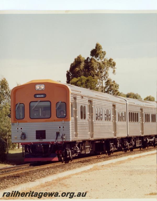 P00856
ADC class 851 railcar trailer heading railcar set, front and side view
