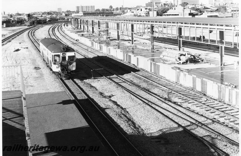 P00951
ADG class railcar, passing Perth Terminal, under construction
