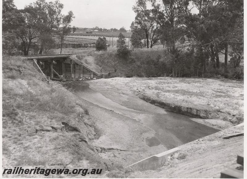 P00953
Trestle bridge, MRWA style, over the Susannah Brook, Millendon, MR line
