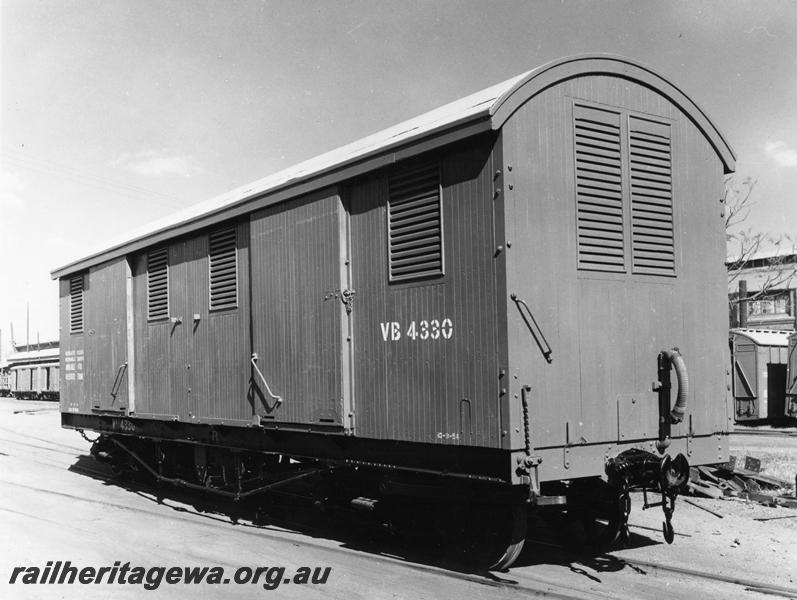 P00957
VB class 4330 bogie van, side and end view
