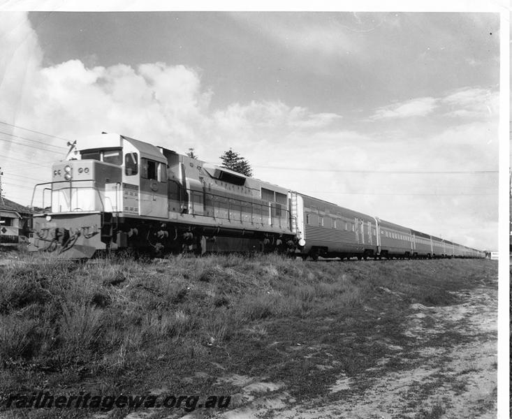 P00967
L class 268, with first standard gauge passenger train,
