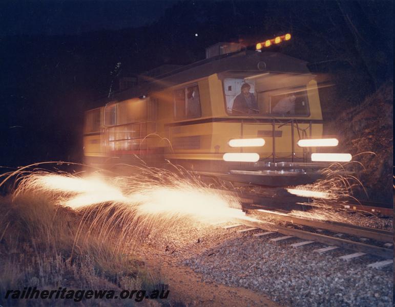 P00968
Rail grinder, Avon Valley line, night view
