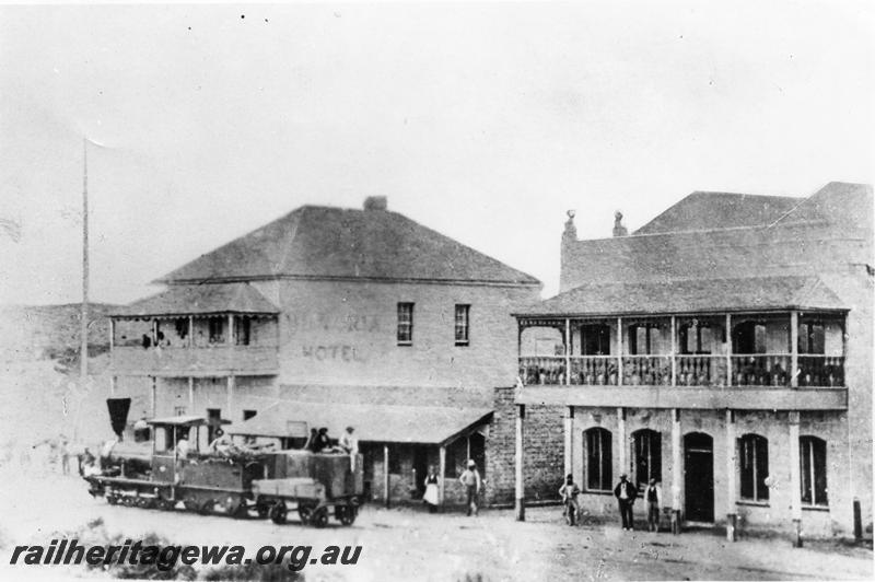 P00984
M class loco, Station building, Geraldton, first locomotive leaving for Northampton
