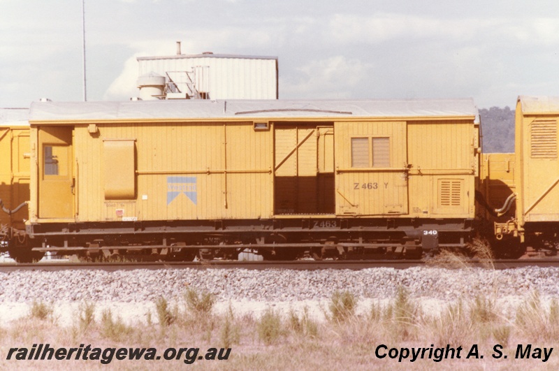 P01222
Z class 463-Y, Forrestfield, side view
