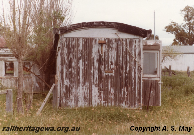 P01292
3 of 7 views of ex MRWA J class carriages abandoned on a property in South Guildford, now Rosehill, since demolished, end view of one of the vehicles
