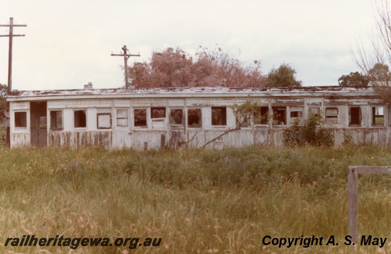 P01293
4 of 7 views of ex MRWA J class carriages abandoned on a property in South Guildford, now Rosehill, since demolished, side view of one of the vehicles
