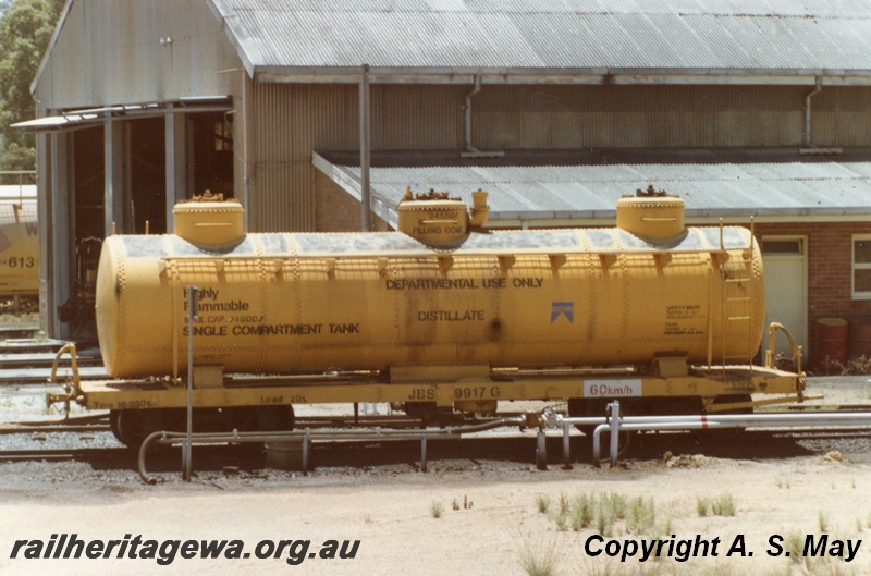 P01326
JBS class 9917 tanker, yellow livery, side view, Collie, BN line. 
