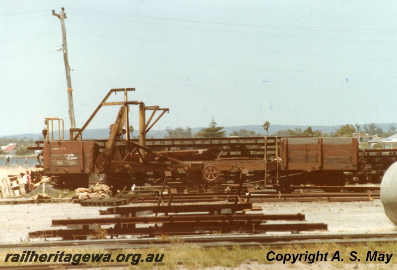 P01352
RAC class 5684, Bunbury, SWR line, side view 
