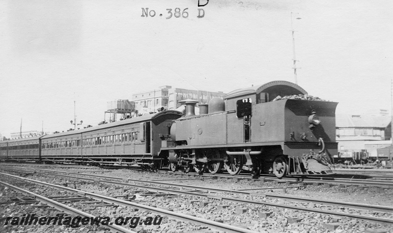 P01393
D class 386, suburban carriages, Perth Yard, west end.
