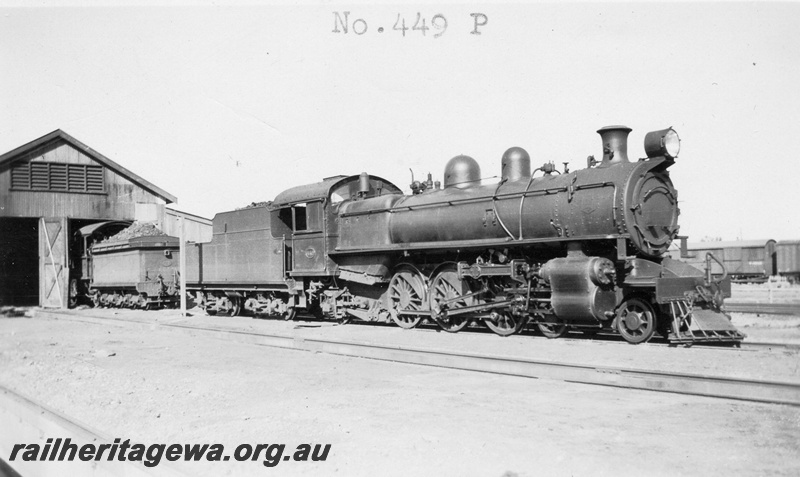 P01399
P class 449, loco shed, side and front view
