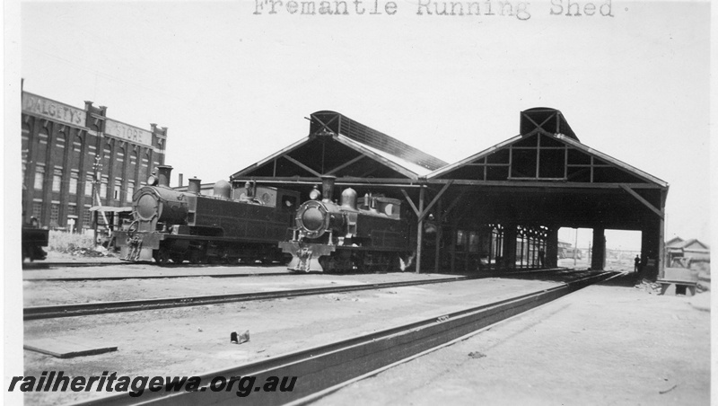 P01400
K class and N class locos, loco sheds, Fremantle Loco depot, view looking into the sheds.
