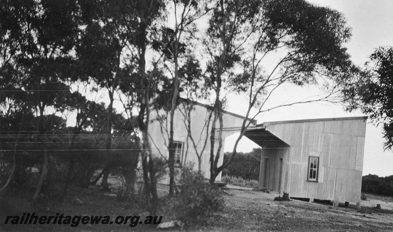 P01425
4 of 4 images of the buildings and other structures at the Ravensthorpe station precinct, HR line, barracks, side view.
