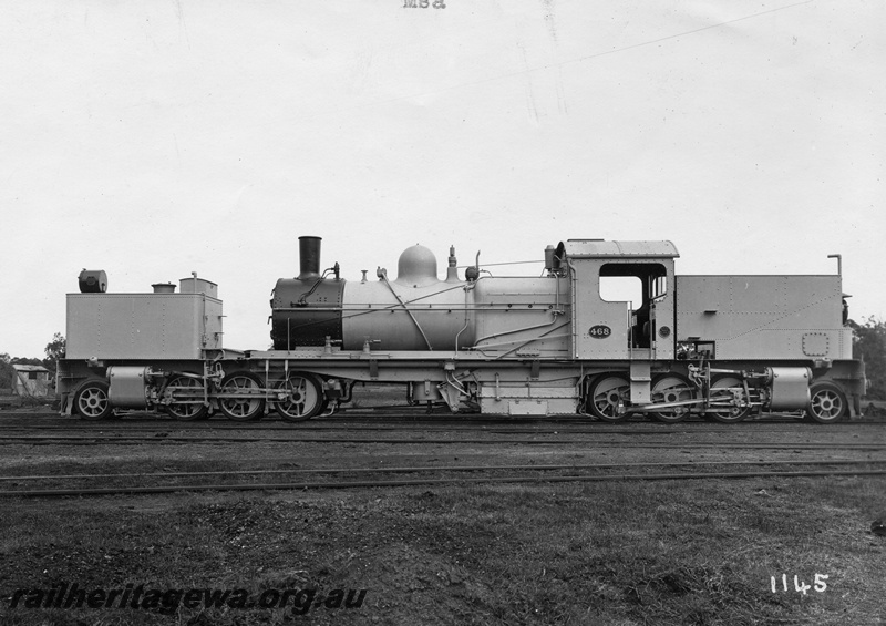 P01452
MSA class 468 Garratt loco, in photographic grey livery, builder's photo. Side view, same as P6154, opposite side to P1010
