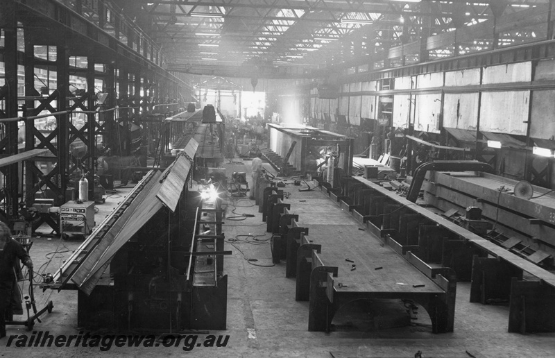 P01485
Steel girder bridge under construction, Boiler Shop, Midland Workshops, overall view of the Shop, bridge for the Irwin River
