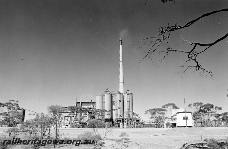 P01602
Nickel plant, Kambalda, overall view, standard gauge progress
