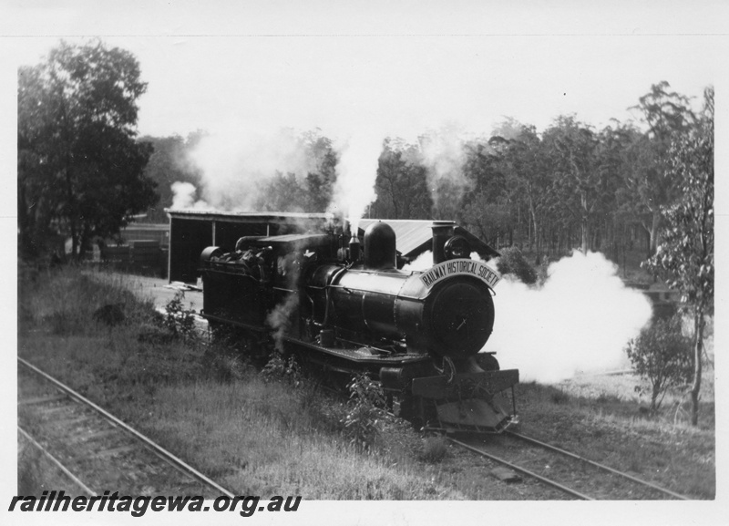 P01689
Bunnings YX class 86, Donnelly River taking on water, front and side view. 
